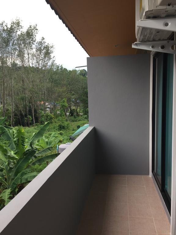 Am House Lejlighed Klong Muang Strand Eksteriør billede