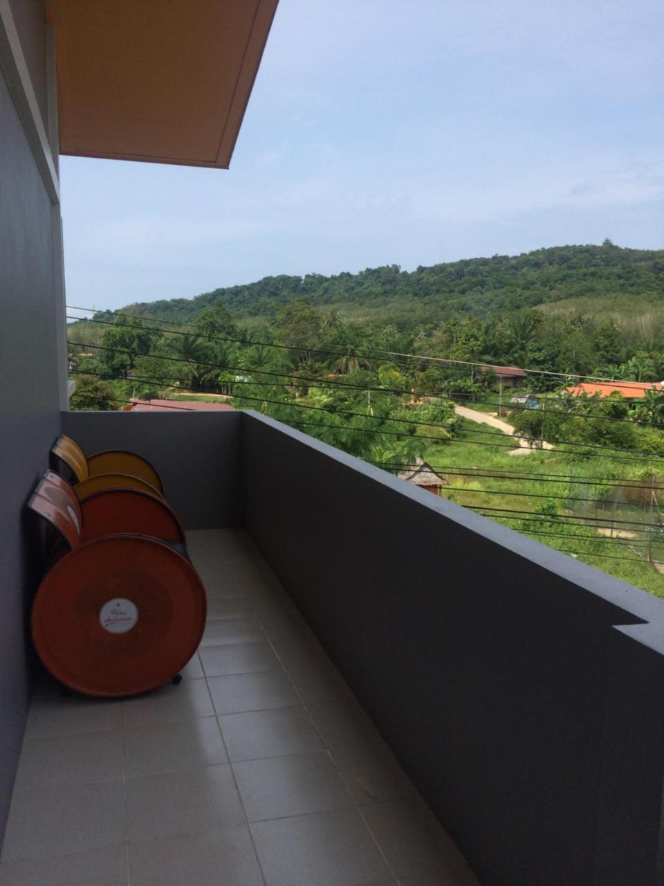 Am House Lejlighed Klong Muang Strand Eksteriør billede
